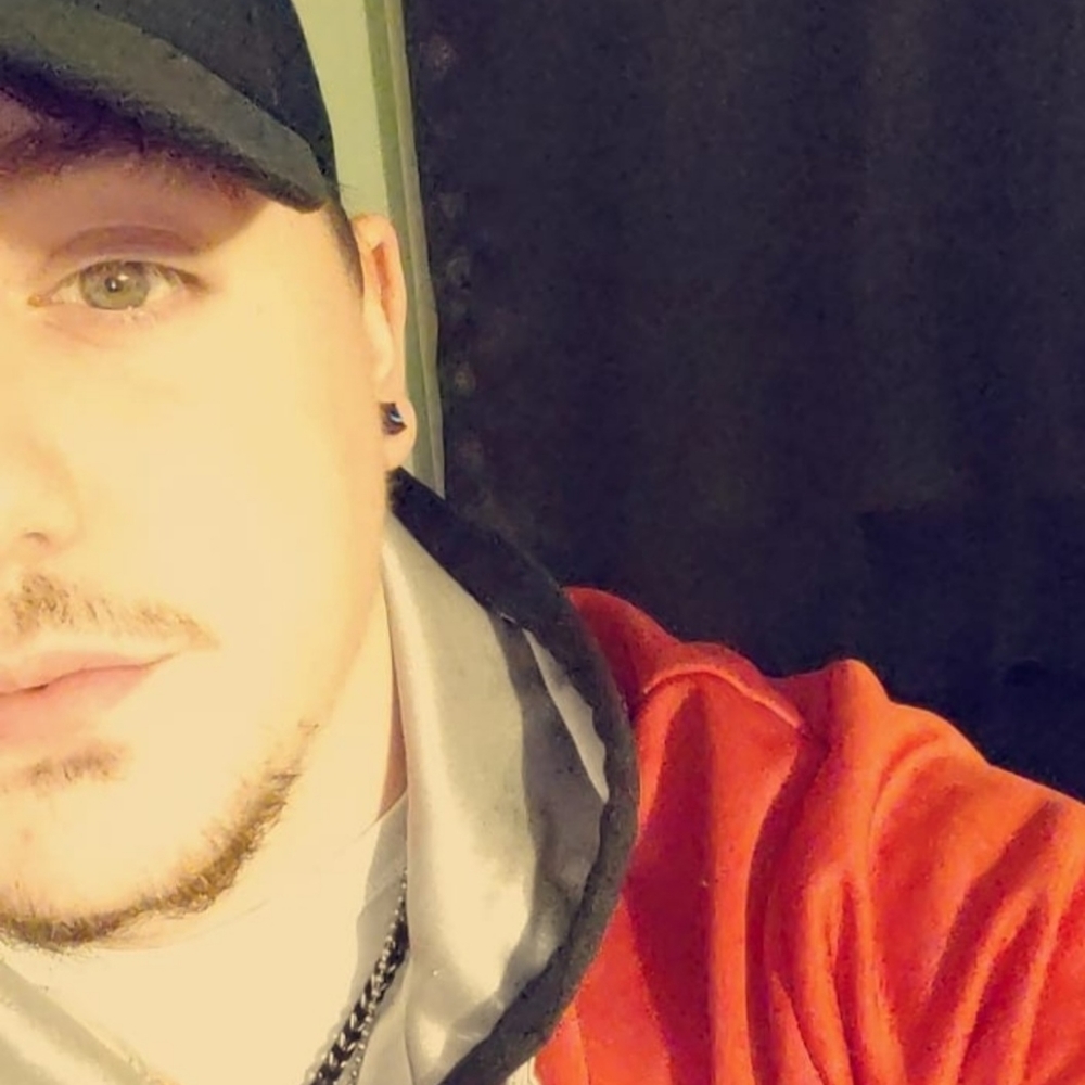 Meet your Posher, Travis